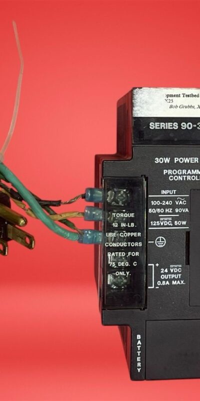 GE Fanuc Series 90-30 Power Supply Module IC693PWR322D 120/240VAC PLC