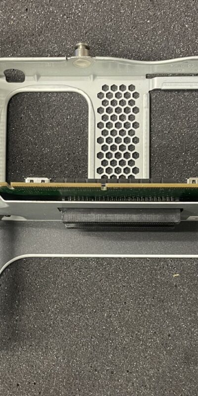 IBM x3690 X5 PCIe 3x8 Riser Card 49Y6576 49Y5285