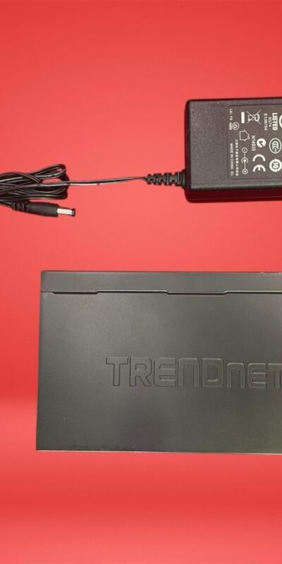 TRENDnet 8-Port 10/100 PoE Unmanaged Desktop Switch Fast Ethernet TPE-S80