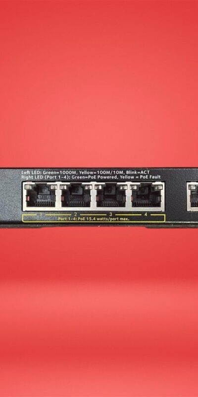 Netgear GS305P 5-Port Gigabit PoE+ Unmanaged Desktop Ethernet Switch