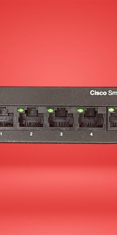 Cisco SF100D-05 v2 5-Port 10/100 Small Business Desktop Switch