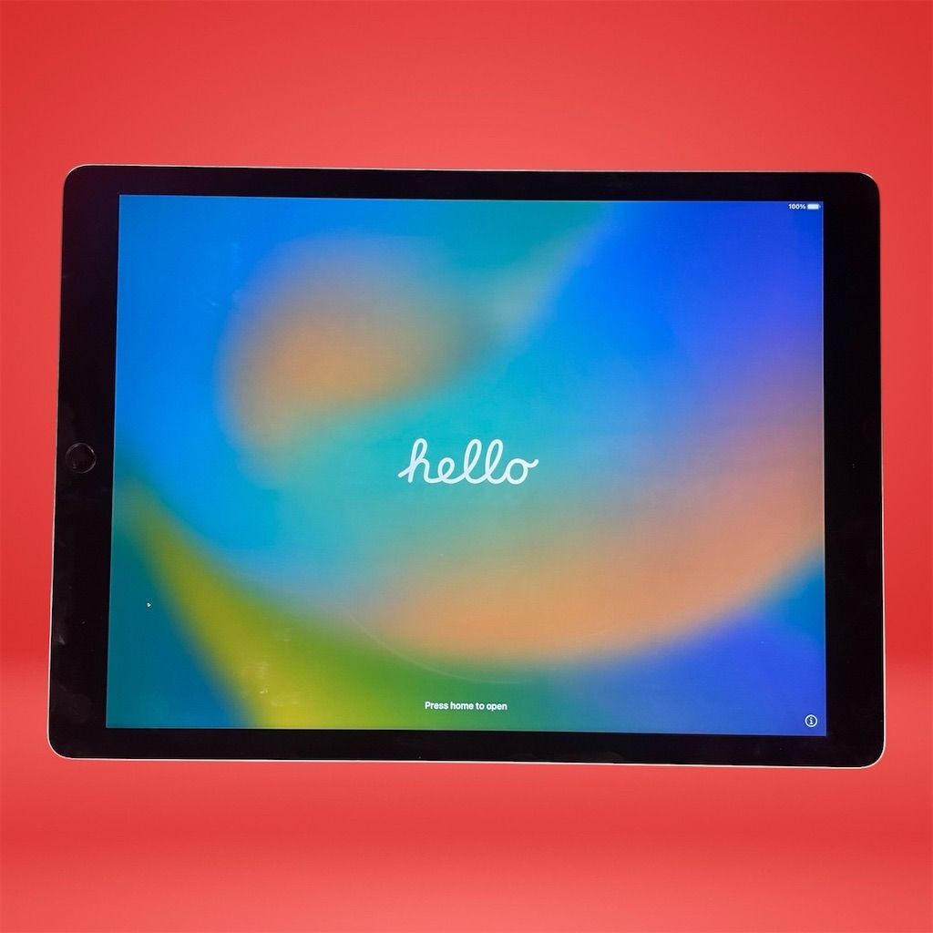 Apple iPad Pro 1st Gen ML0F2LL/A 12.9" 32 GB Storage Wi-Fi Tablet iPadOS 16.7.2