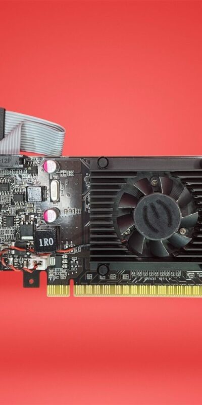 EVGA Nvidia 8400 GS DDR3 1GB PCIE 2.0 HIGH PROFILE 01G-P3-1302-LR