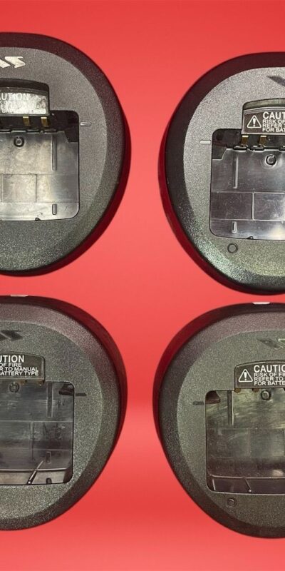 Lot of 4 Vertex Standard CD-58 Desktop Charger W/ LED Indicators AAJ72X001