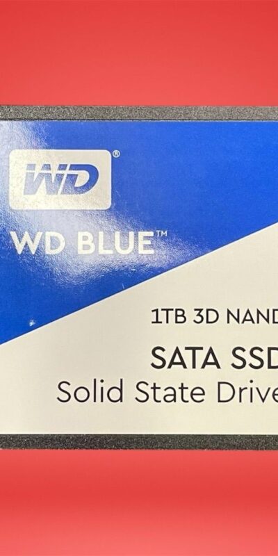 Western Digital WD Blue 1TB 3D NAND SATA III Internal SSD 2.5" WDBNCE0010PNC