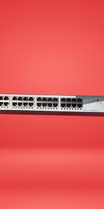 D-Link 28-Port Gigabit PoE L2 Smart Managed Rackmount Network Switch