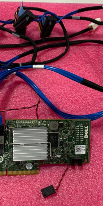 Dell PERC H200 6Gb/s SAS PCIe RAID Controller w/ U039M 47MCV + N281M Cable