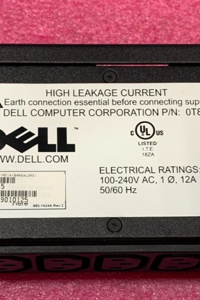 Dell AP6015 0T834 8-Port 100-240V Rack PDU for PowerEdge Server