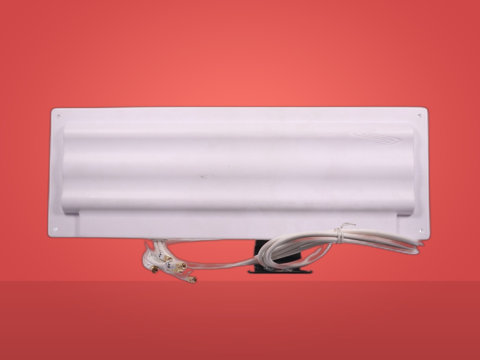 Terrawave M6060070MP13620 6/7 dBi Dual MIMO Patch Antenna W/ RPSMA Plug Connecto