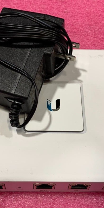 Ubiquiti UniFi USG Gigabit Security Gateway Firewall VPN Router w/ PSU