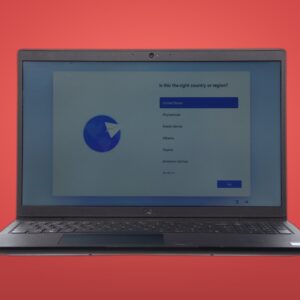 Dell Latitude 3520 Core i5-1135G7 8GB RAM 256GB NVMe Win11Pro W/ 65W AC Adapter