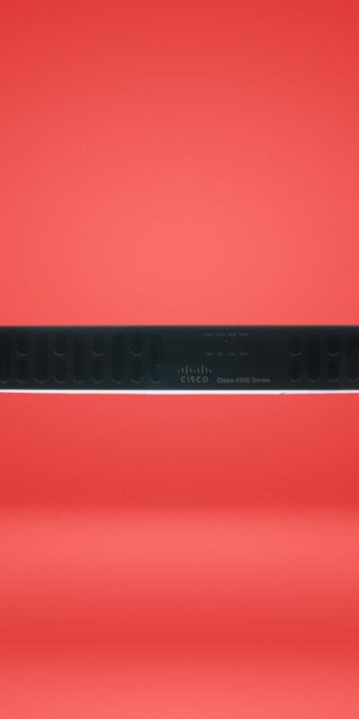 CISCO 4300 Series ISR4331 Integrated Services Router W/ Power Cord & 4GB RAM