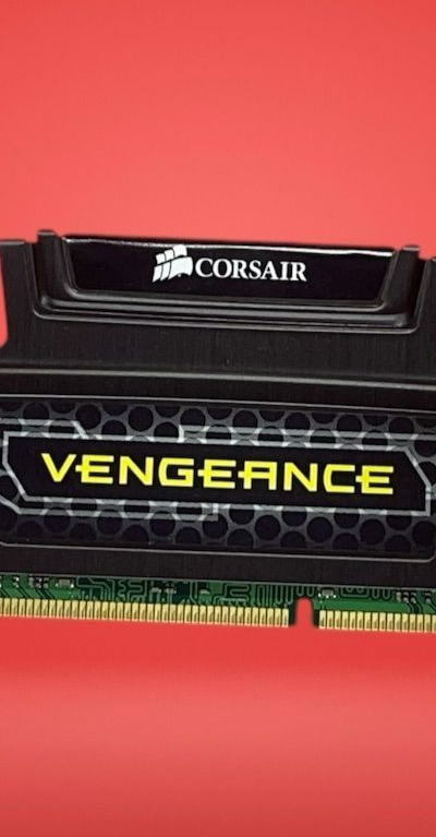 Corsair Vengeance 4GB (1x4GB) DDR3 1600MHz PC3-12800 Desktop DIMM RAM