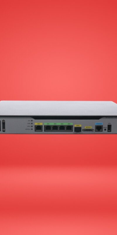 Hewlett Packard MSR1002-4 ROUTER JG875A  4 PORT ROUTER W/ POWER CORD