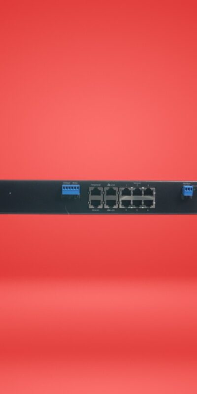 APC NBRK0200 NetBotz Rack Monitor 200 240V 50/60 Hz With AC Adopter