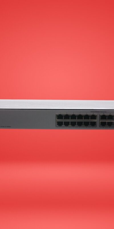 HPE OfficeConnect 1920S Series Switch | 24-Port Gigabit Smart Switch | JL381A