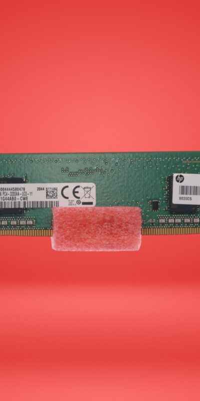 Samsung 8GB DDR4 PC4-3200AA DIMM Desktop Memory RAM M378A1G44ABO - CWE