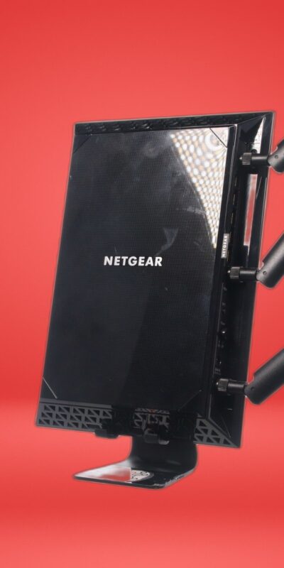NETGEAR WiFi Mesh Range Extender EX7000 AC1900 Dual Band Bundle W/ AC Adapter-