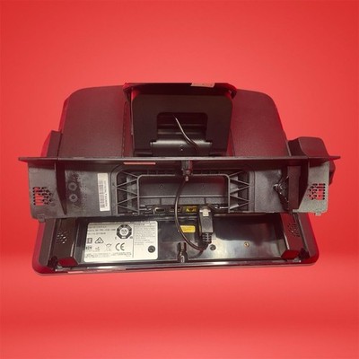 NCR 7761 Touchscreen POS Terminal with User-Friendly Interface - Image 3
