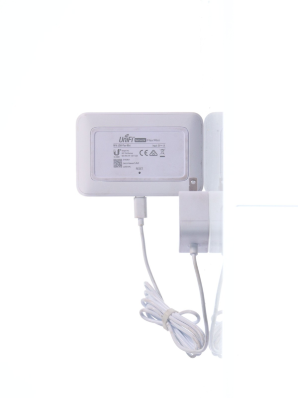 Ubiquiti UniFi USW-FLEX-MINI 5Port Smart Managed PoE Gigabit Switch W/AC Adapter