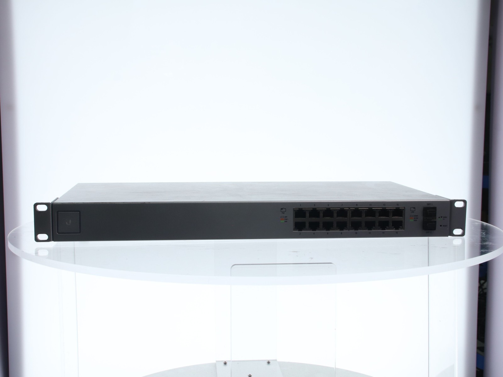 Ubiquiti Unifi US-16-150W 16-Port Gigabit Ethernet PoE Switch W/ 2 SFP Ports - Image 2