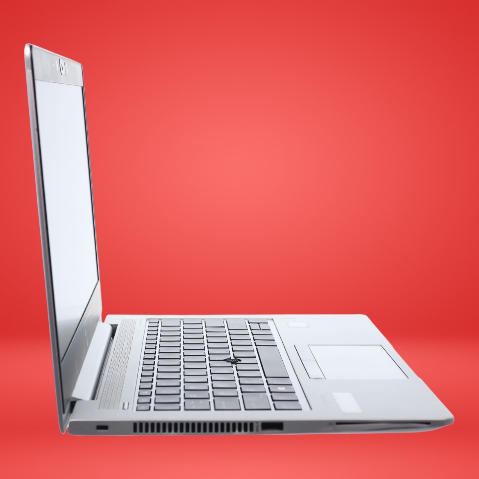 HP Elitebook 830 G6 Intel Core i7-8665U No RAM No SSD W/ AC Adapter - Image 10