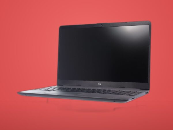 HP 255 G8 Notebook AMD Ryzen 5 3500U No RAM No SSD