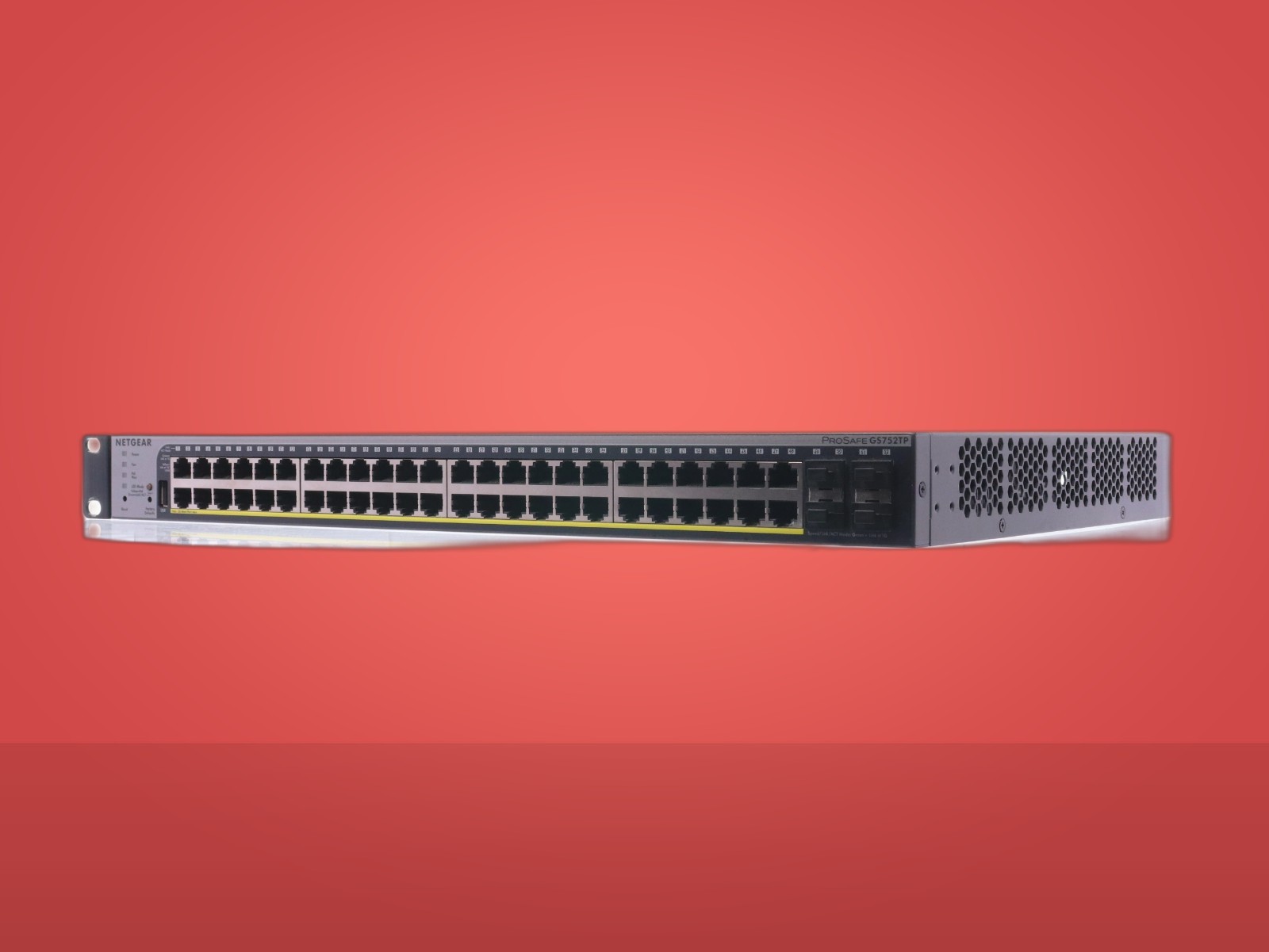 Netgear ProSafe GS752TP 48-Port Gigabit Smart Switch with PoE and 4 SFP Ports - Image 2