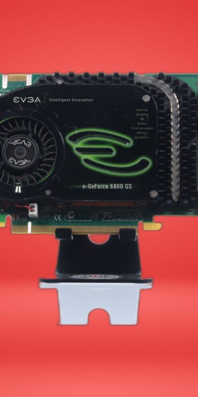 EVGA NVIDIA GeForce 6800 GS (256-P2-N391-AX) 256 MB GDDR3 SDRAM PCI Express x16