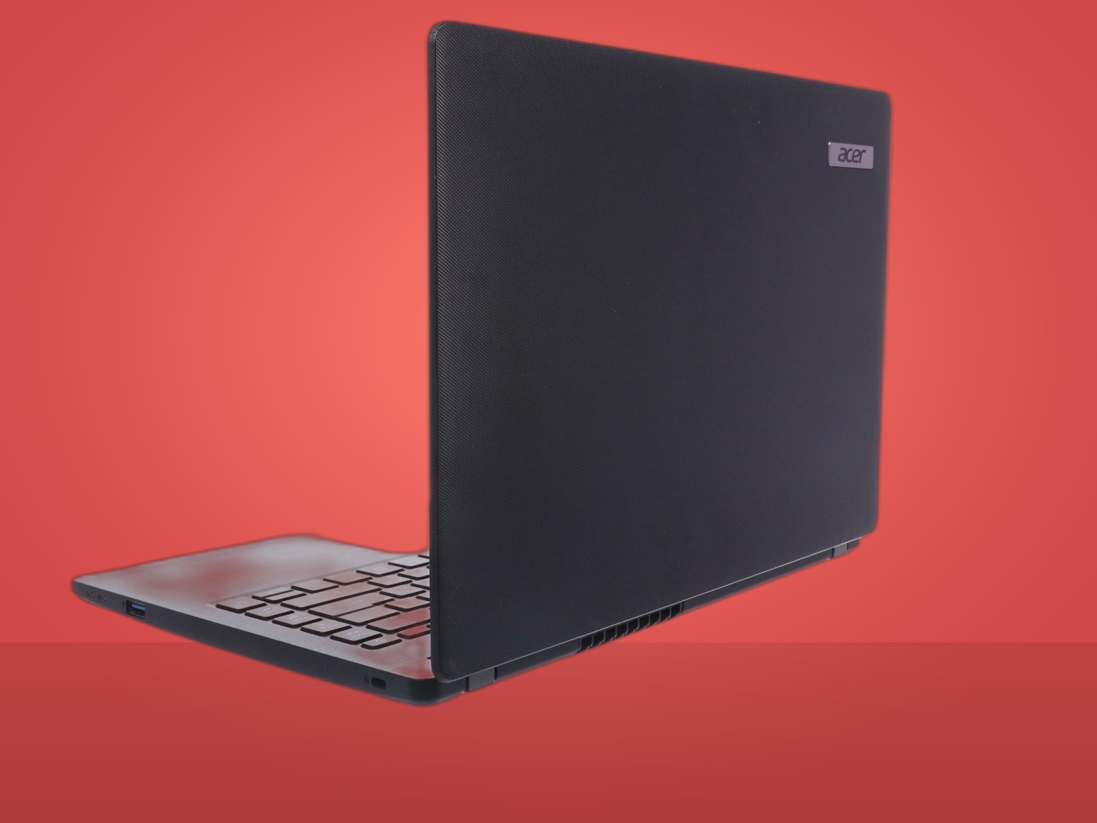Acer TravelMate P214 Intel Core i3-10110U 8GB RAM 256GB NMVe Win11H No Adapter - Image 5