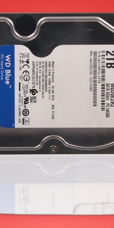 Western Digital 2TB WD Blue PC Internal Hard Drive SATA 6 Gb/s WD20EZRZ