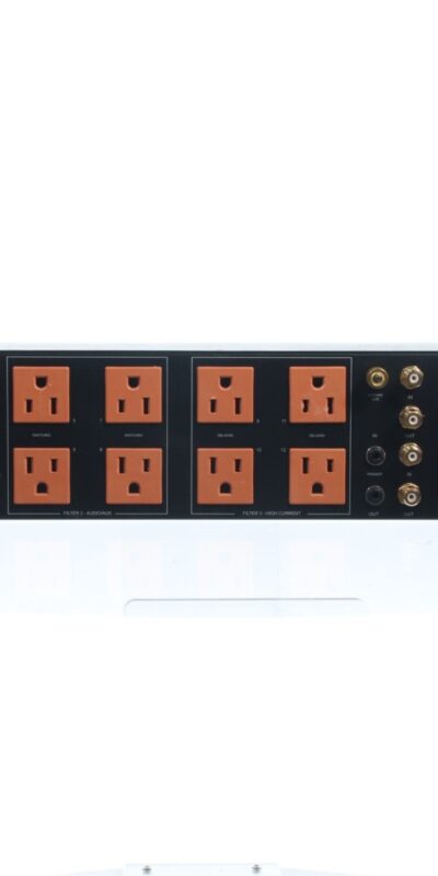 WattBox WB-600-SVCE-12 Sequencing Power Conditioner with Safe Voltage, 12 Outlet