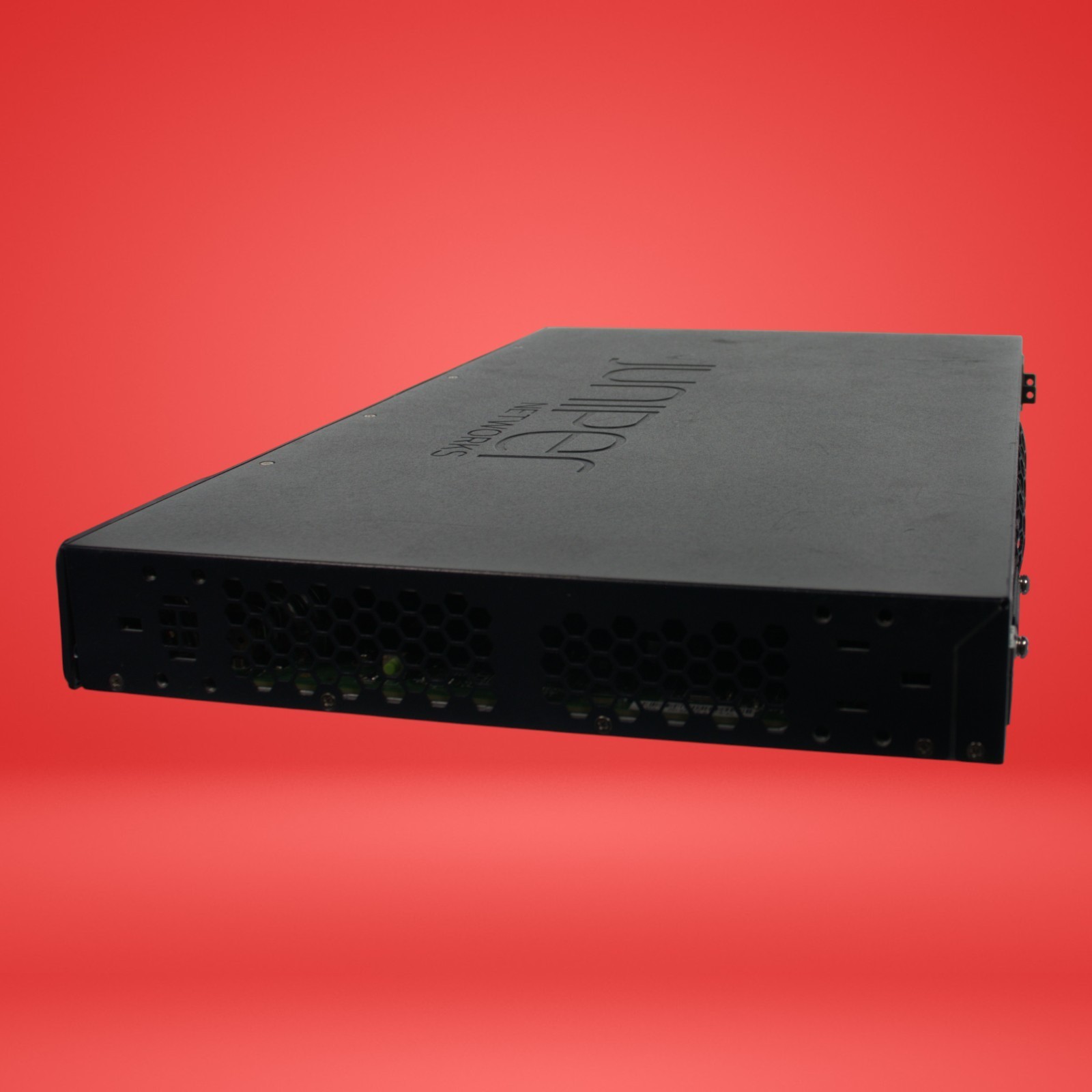Juniper EX2200 24-Port Gigabit Network Switch with 4 SPF+ 1/10G Uplink Ports... - Image 3