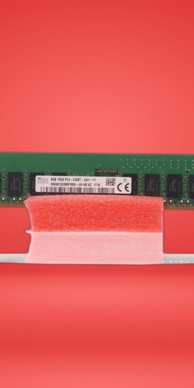 SK Hynix 8GB 1Rx8 PC4-2400T DESKTOP RAM HMA81GU6MFR8N-UH