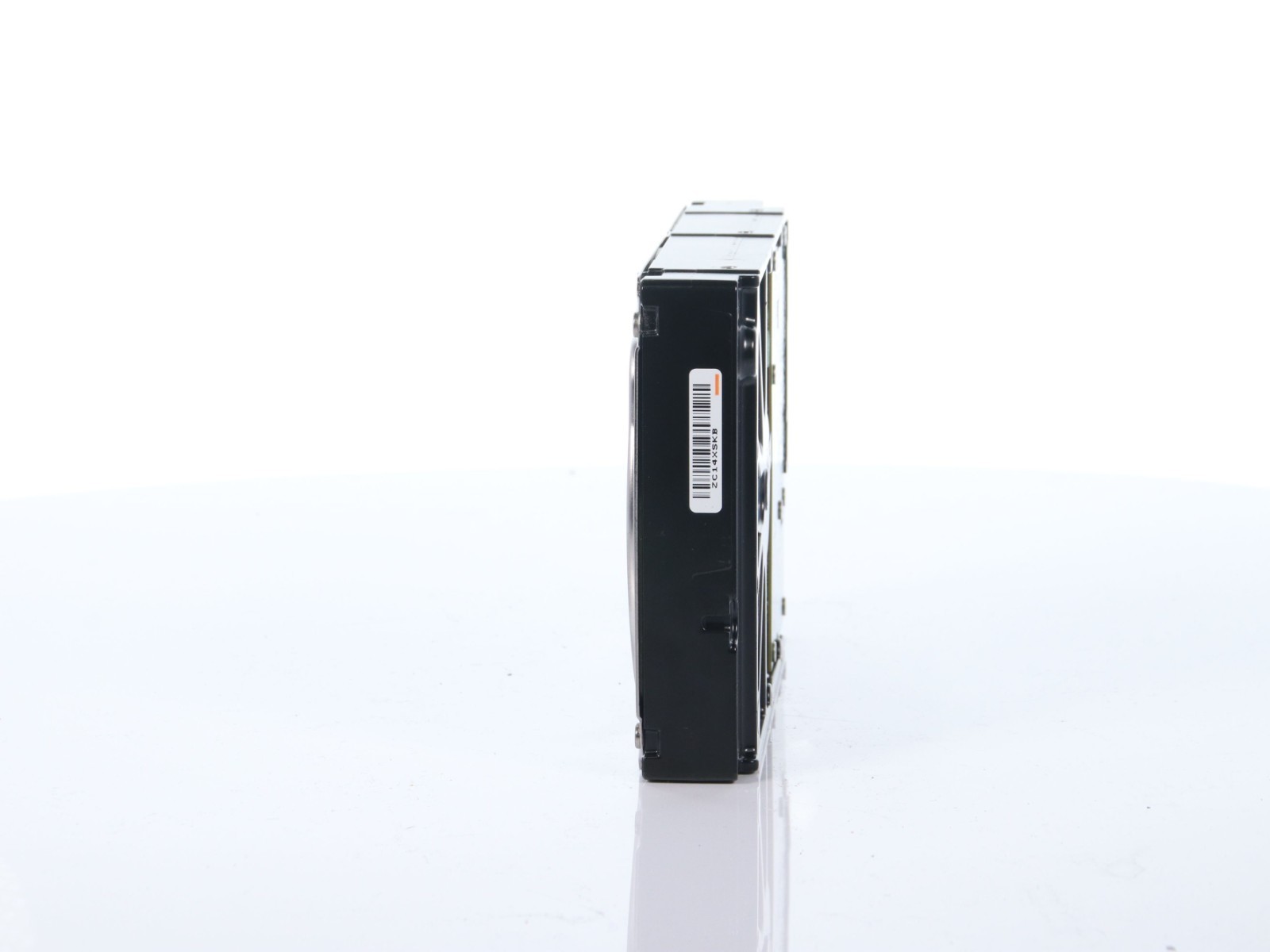 Seagate 4TB Internal HDD 7.2K RPM SATA 6Gbps 3.5'' (ST4000NM0035) HDD - Image 4