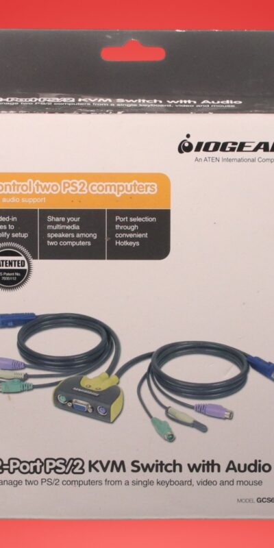 Iogear GCS612A 2 Port PS/2 VGA KVM Switch With/ Audio Support