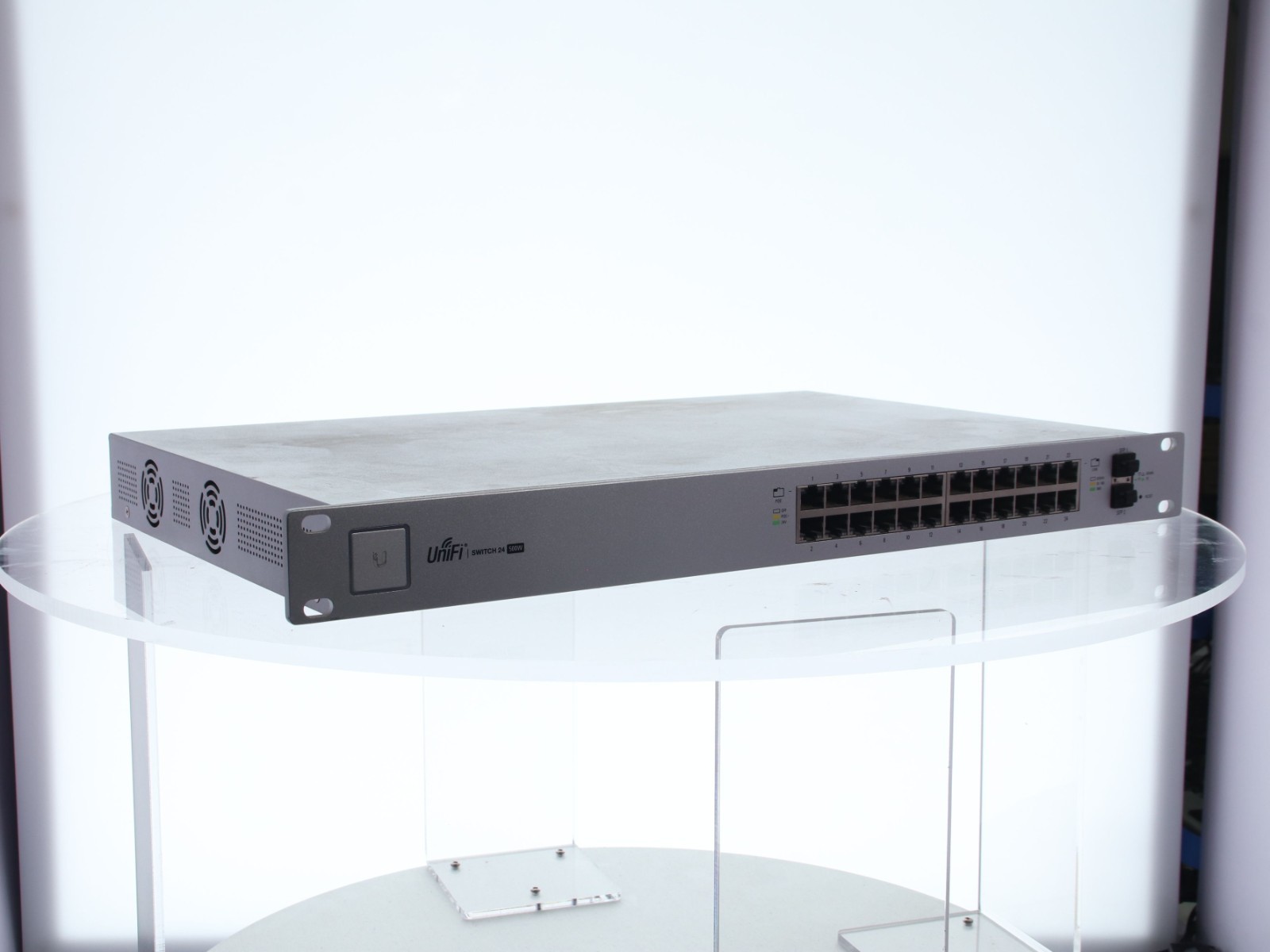 Ubiquiti US-24-500W UniFi 24-Port Gigabit Ethernet Switch - PoE -W/ PWR Cord