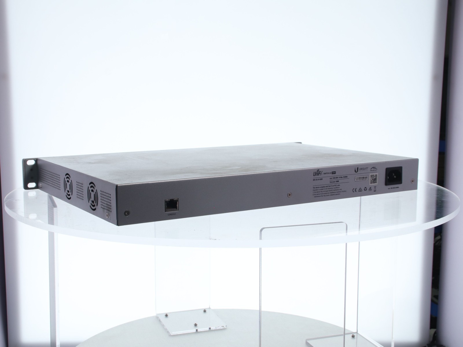 Ubiquiti US-24-500W UniFi 24-Port Gigabit Ethernet Switch - PoE -W/ PWR Cord - Image 7