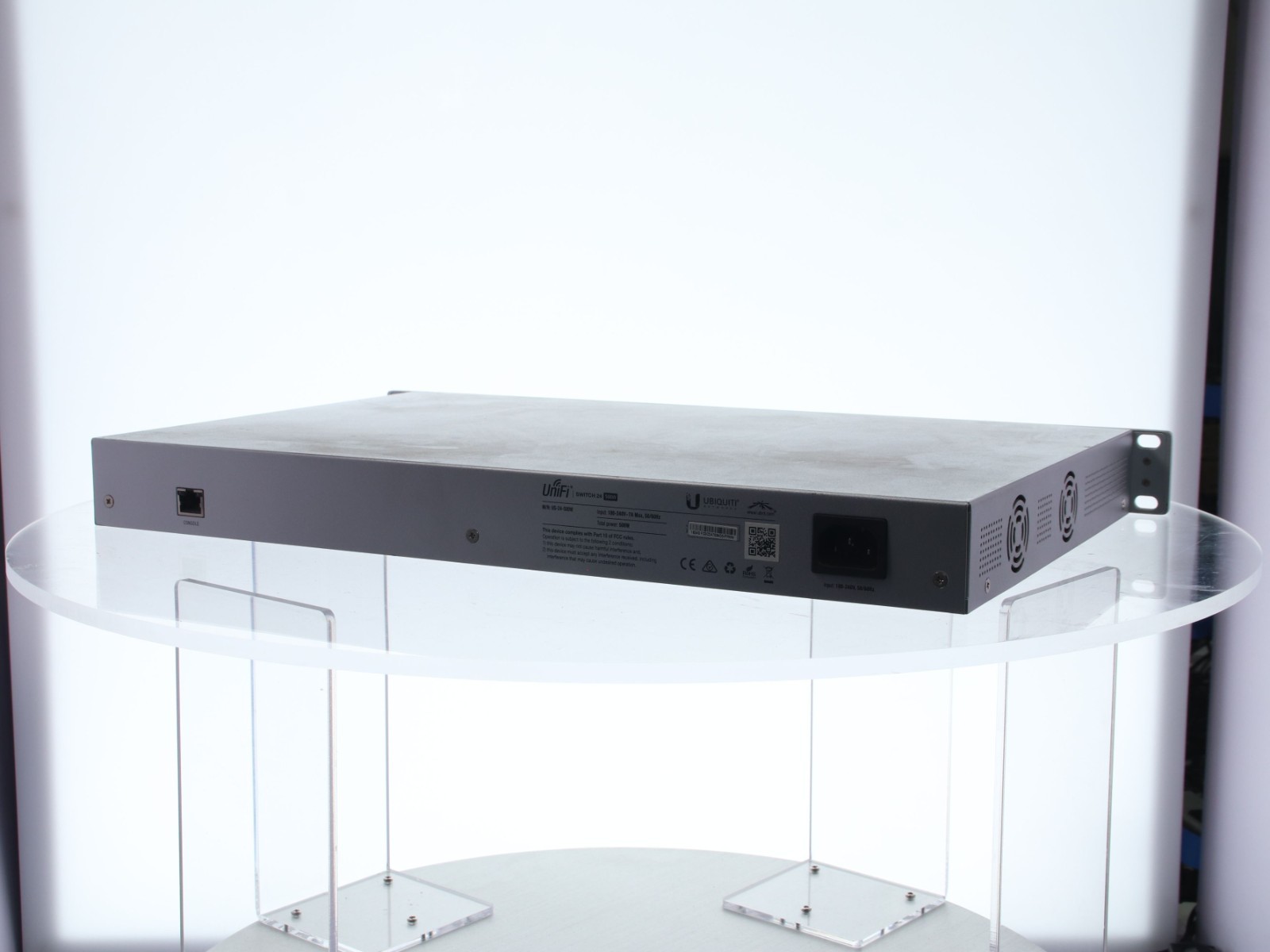 Ubiquiti US-24-500W UniFi 24-Port Gigabit Ethernet Switch - PoE -W/ PWR Cord - Image 9
