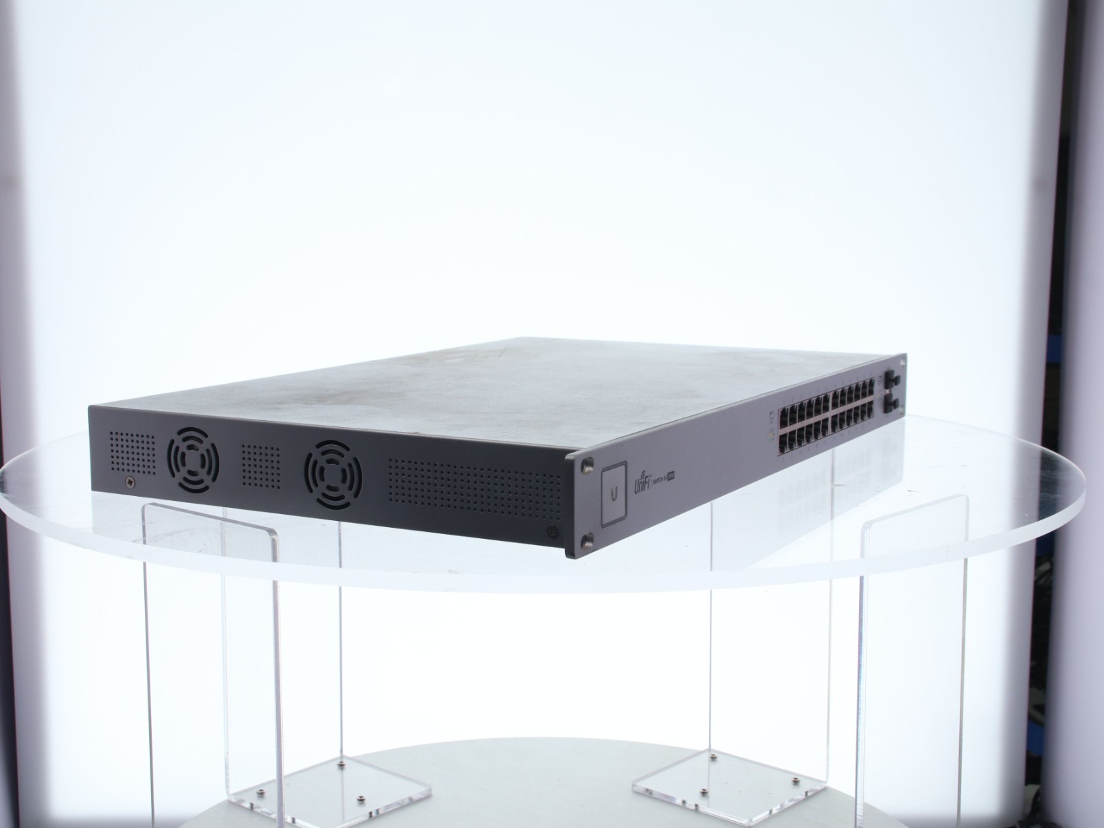 Ubiquiti US-24-500W UniFi 24-Port Gigabit Ethernet Switch - PoE -W/ PWR Cord - Image 12