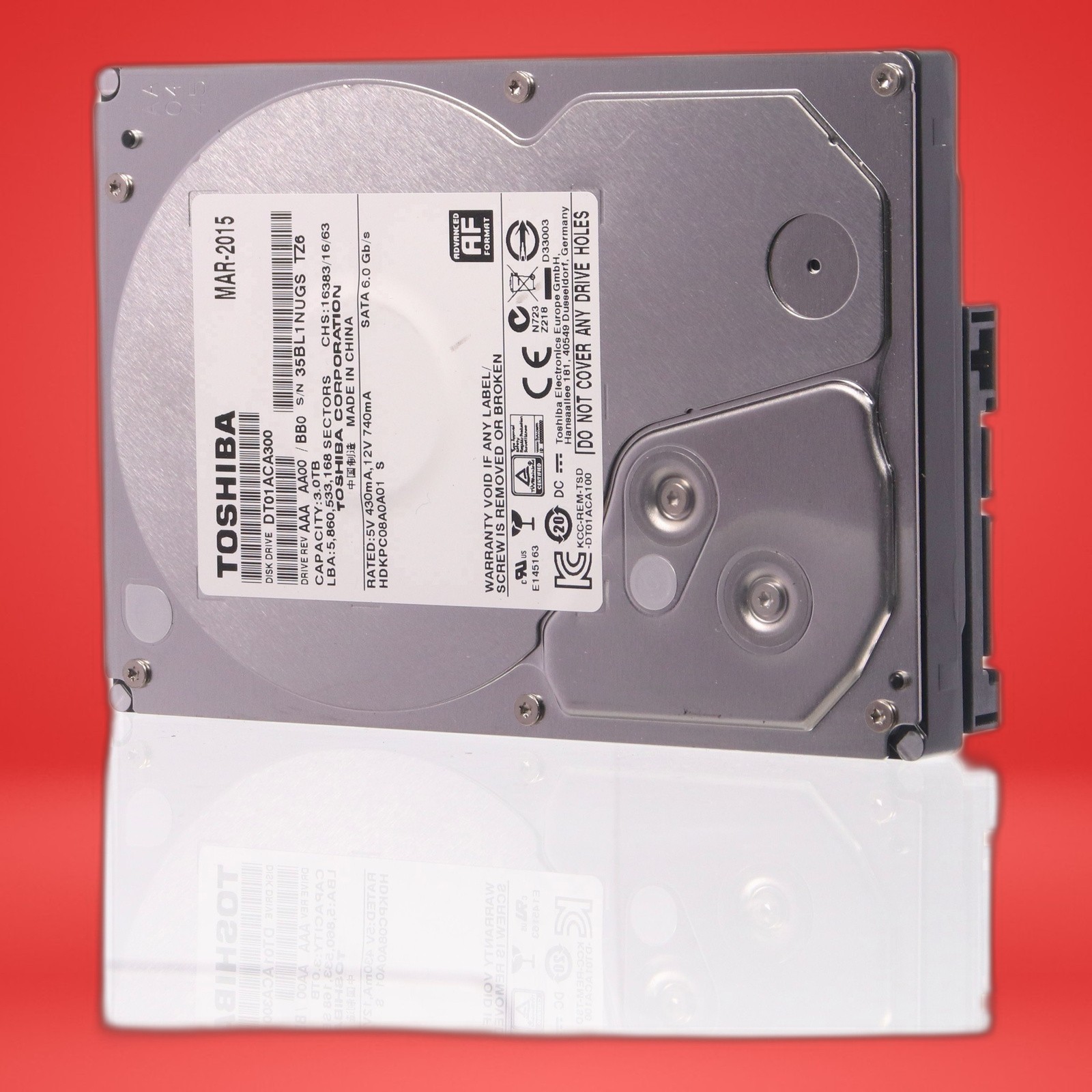 Toshiba DT01ACA300 3TB 7200RPM SATA 6Gb/s 3.5" Desktop Hard Drive - Image 2