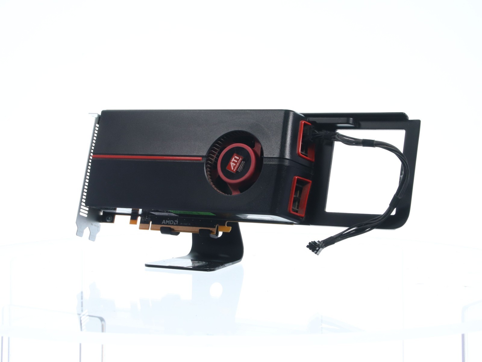AMD ATI Radeon C016 HD 5770 1GB Premium Graphics Card 109-C01657-01 - Image 2