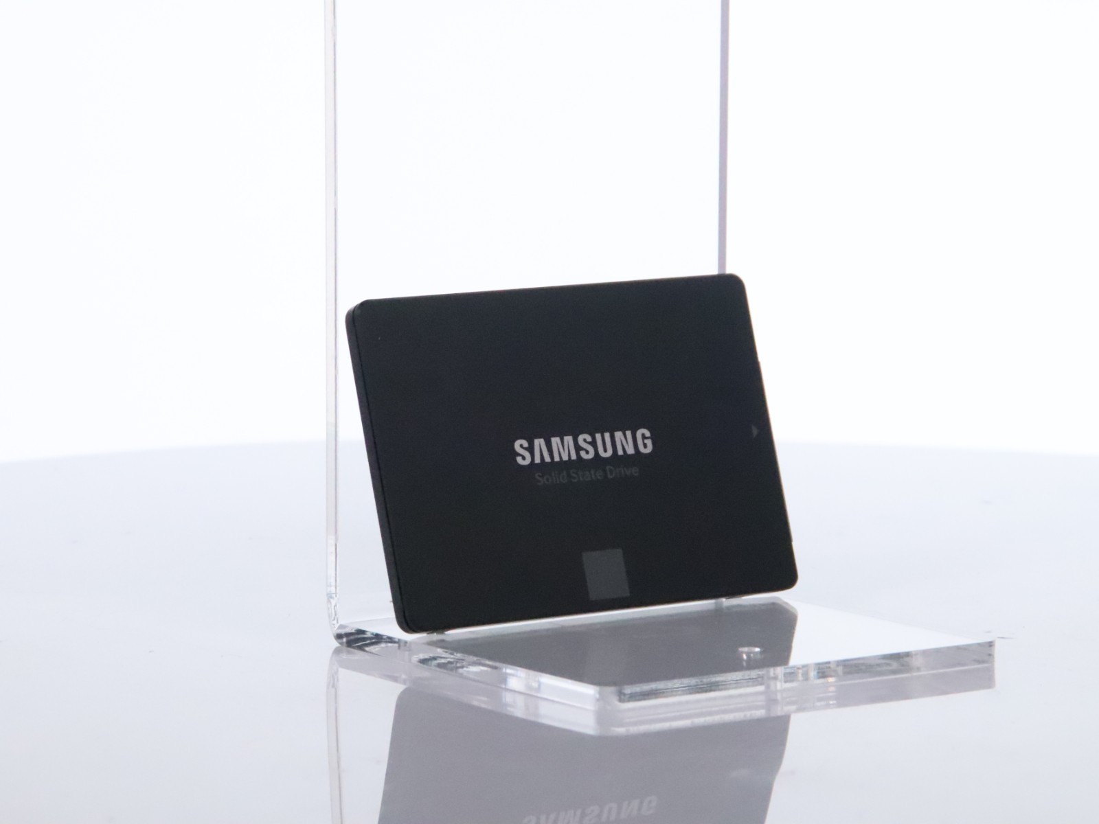 Samsung 870 EVO 1TB 2.5" SATA III V-NAND Internal SSD MZ-77E1T0 MZ7L31T0HBLB - Image 12