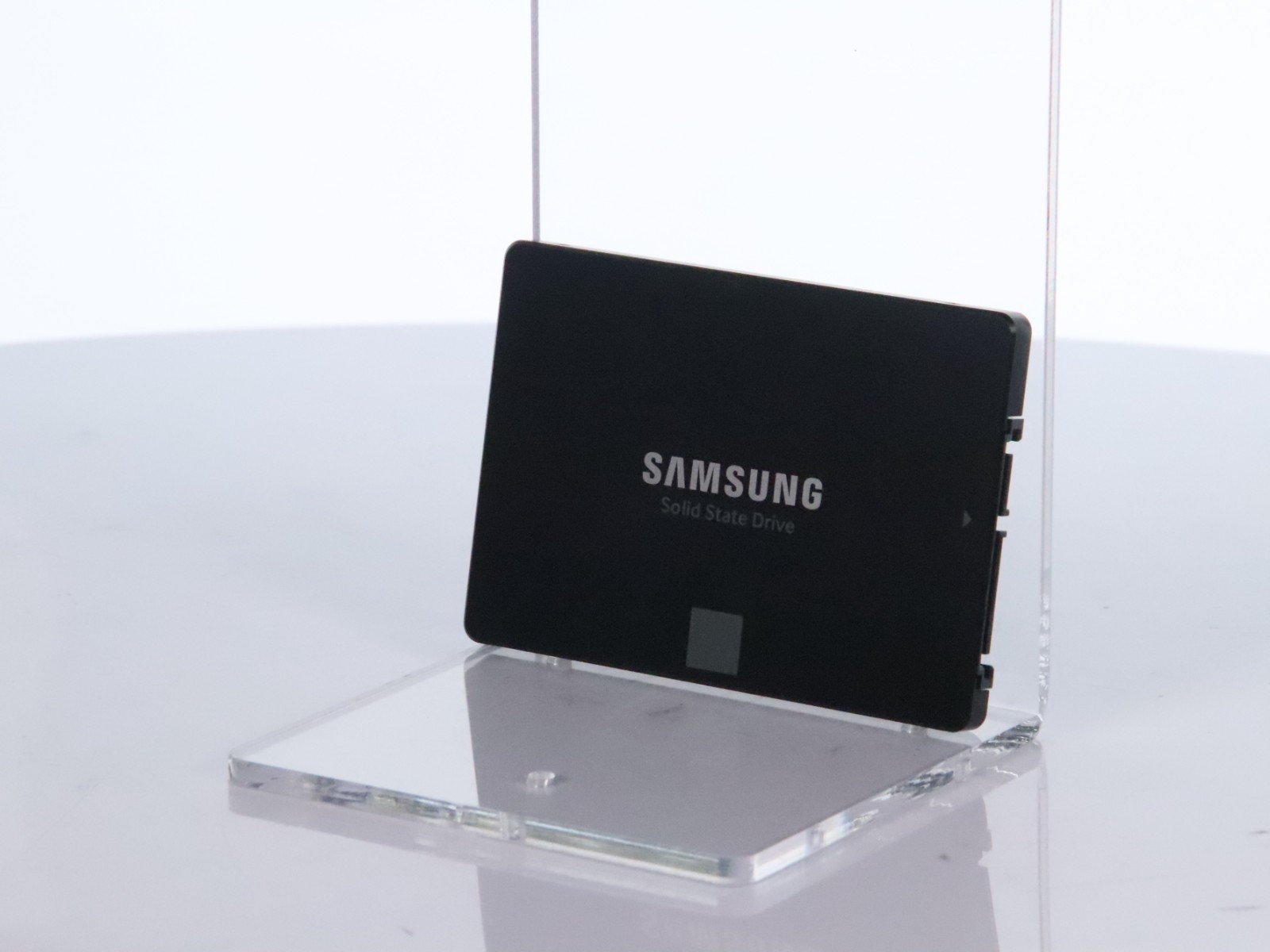 Samsung 850 EVO 1TB Internal SSD 2.5" MZ-75E1T0 Solid State Drive MZ7LN1T0HMJP - Image 2