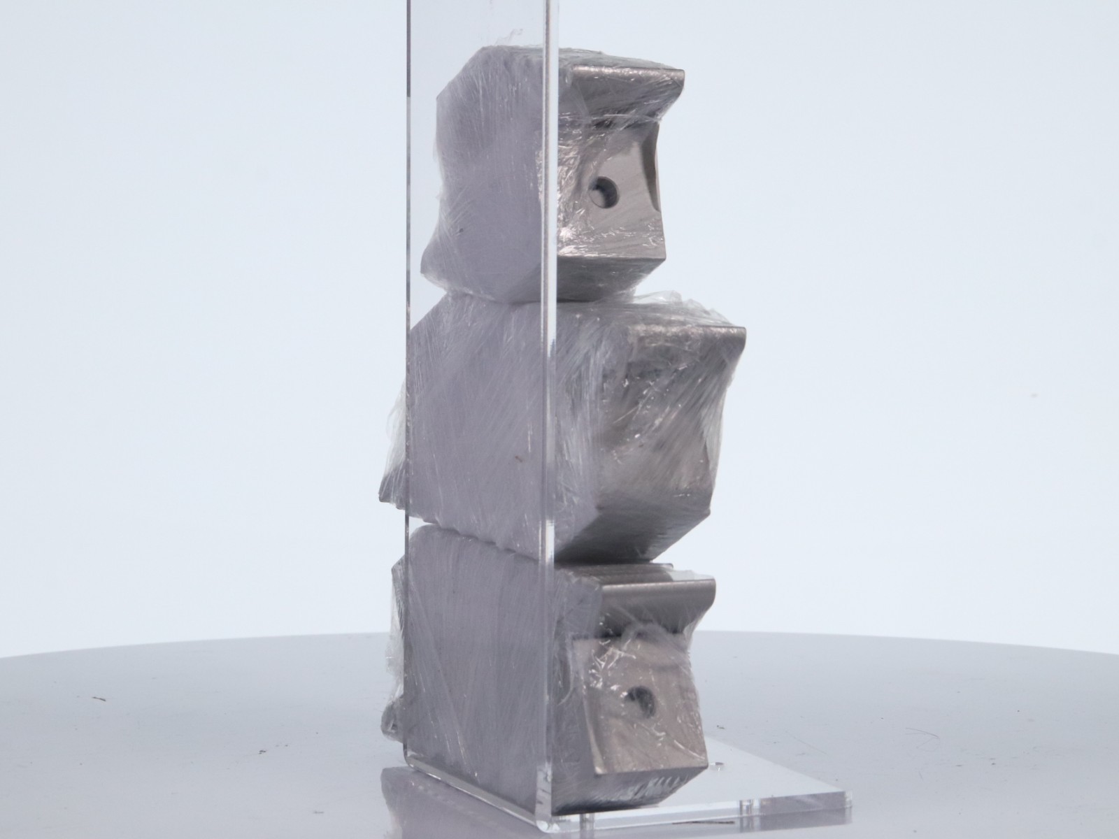 Lot of 50 80/20 Inc 4302 15 Series Aluminum T-Slot 2-Hole Inside Corner Brackets - Image 9