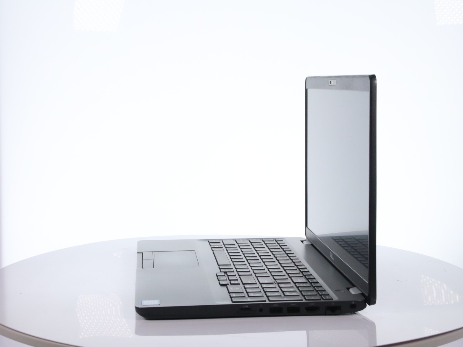 Dell Latitude 5500 15.6" Core i5-8265U 8GB RAM 256GB SSD W11P w/ AC Adapter - Image 4