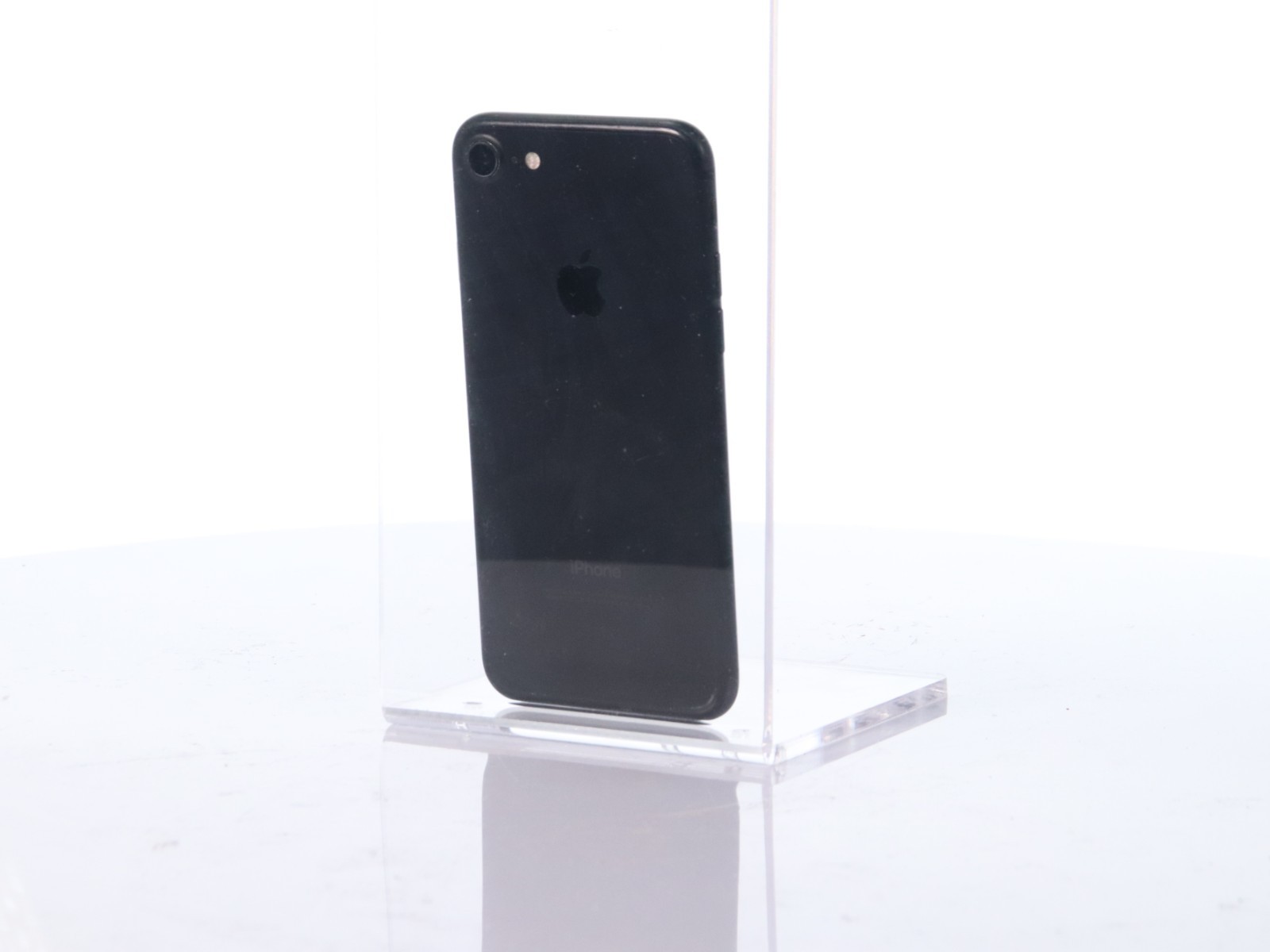 Lot of 12 Apple iPhone 7 32GB iOS Version 15.8.7 Model: A1778 - Image 8