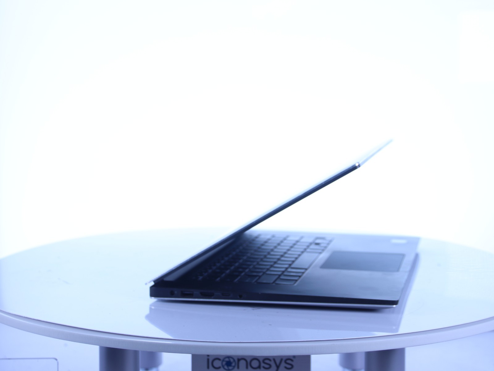 Dell Precision 5540 Core i7-9750H 16GB RAM 256GB NVMe W11P w/ 130W AC Adapter - Image 10