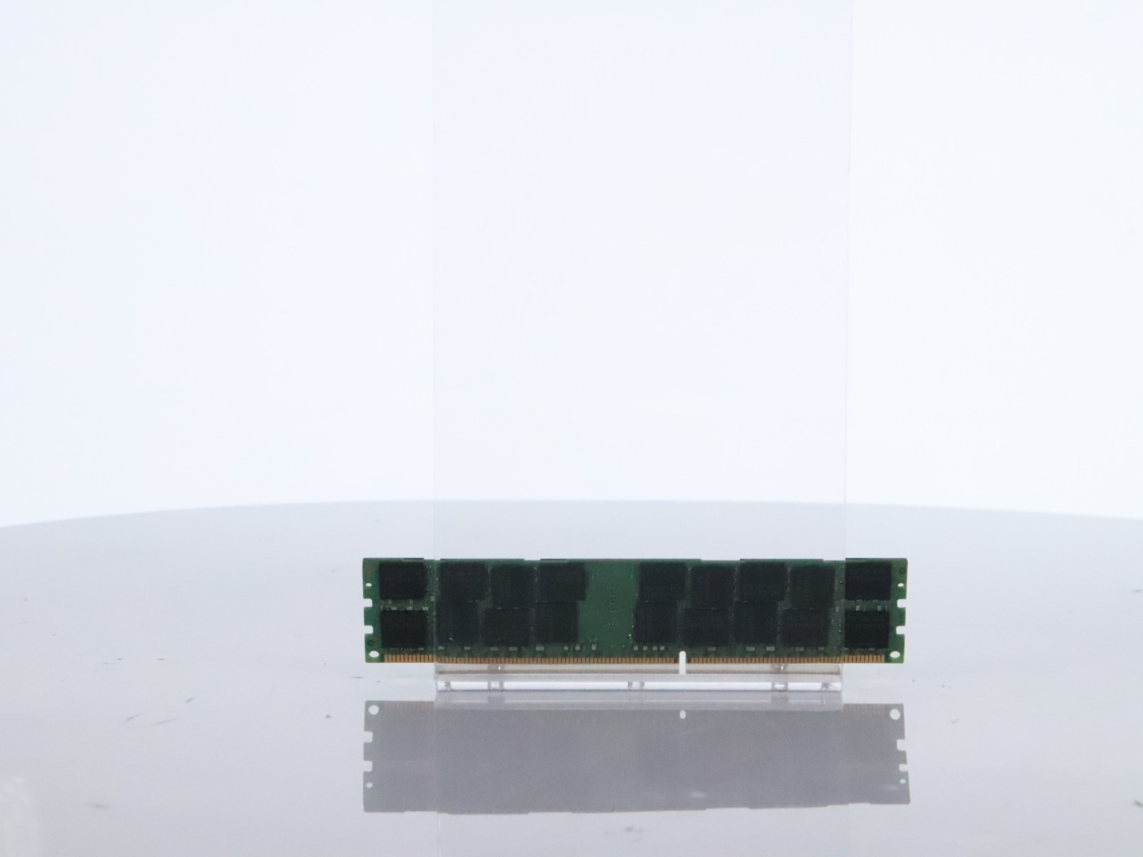 Lot of 33 Samsung 16GB PC3L-12800R DDR3-1600 Server Memory M393B2G70QH0-YKO - Image 7