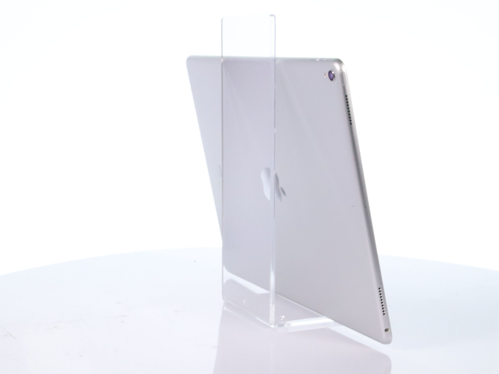 Apple iPad Pro 12.9" (Wi-Fi Only - 2nd Gen) 64GB A1670 iOS: 17.7.10 - Image 9